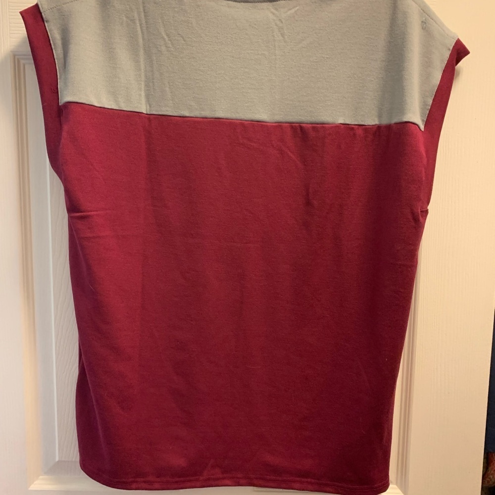 April maroon and grey soft top - Picture 3 of 5